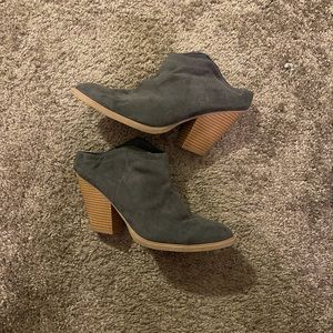 Dolce Vita Booties
